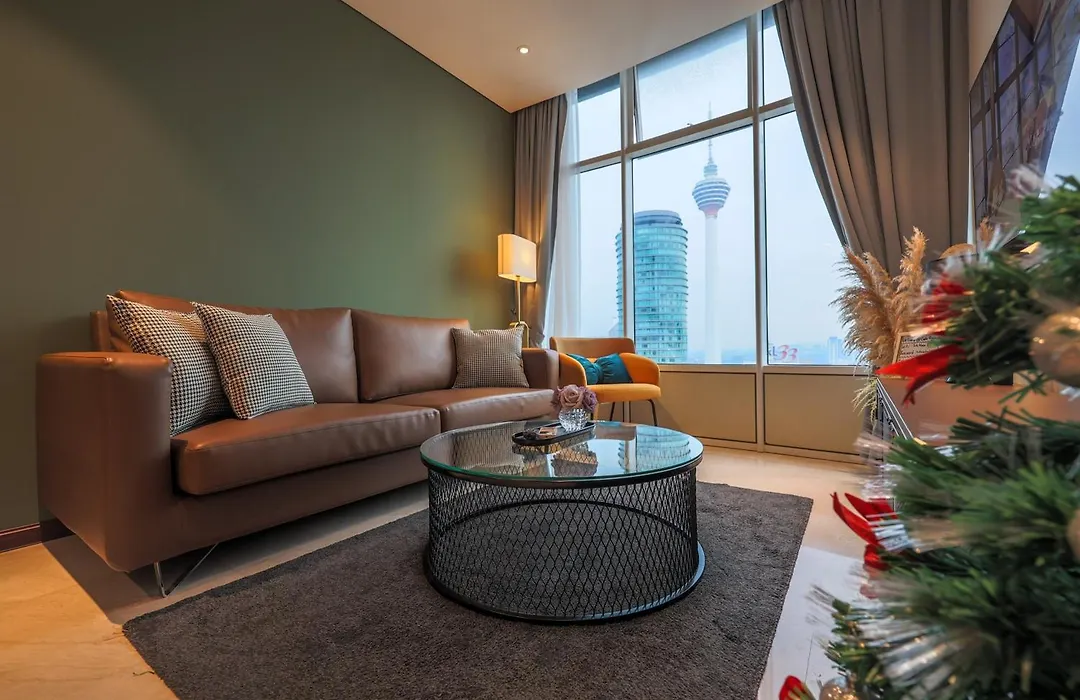 Calm Sojourn, Sky Suites Klcc-1
